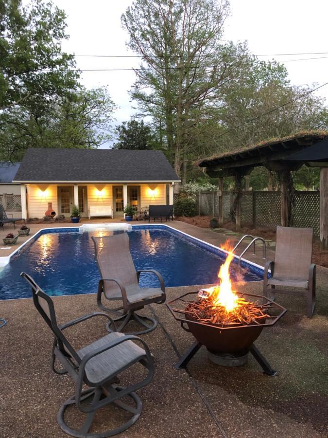Hotel Pool House à Clarksdale Extérieur photo