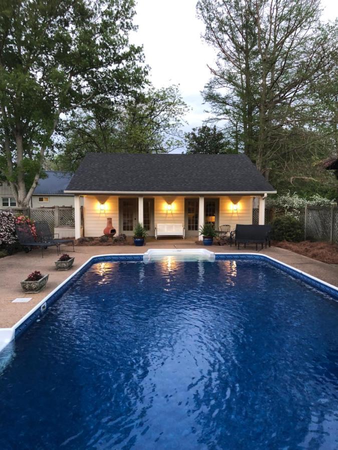 Hotel Pool House à Clarksdale Extérieur photo